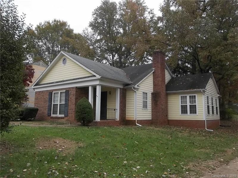 5437 Doverstone Ct, Charlotte, NC 28208