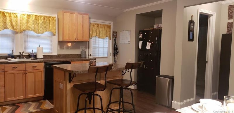 806 Laura Ave, Kannapolis, NC 28083