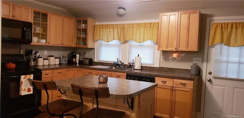 806 Laura Ave, Kannapolis, NC 28083