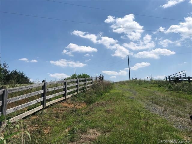 5826 Bunn Simpson Rd, Marshville, NC 28103