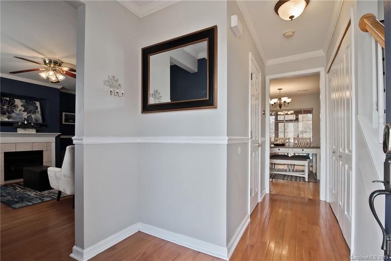 133 Valley Glen Dr, Troutman, NC 28166