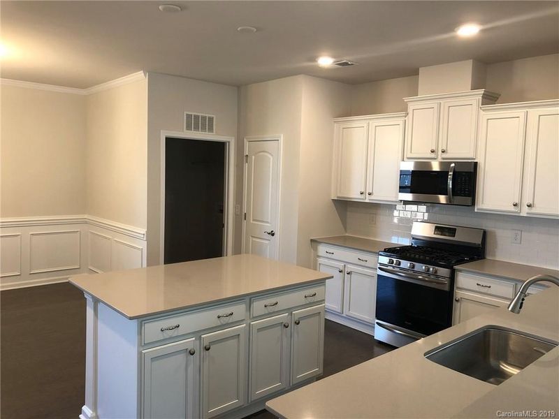 517 Cellini Pl #246, Mount Holly, NC 28120