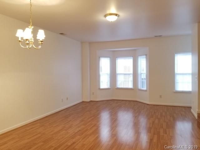 9953 Treeside Ln #L14B, Matthews, NC 28105