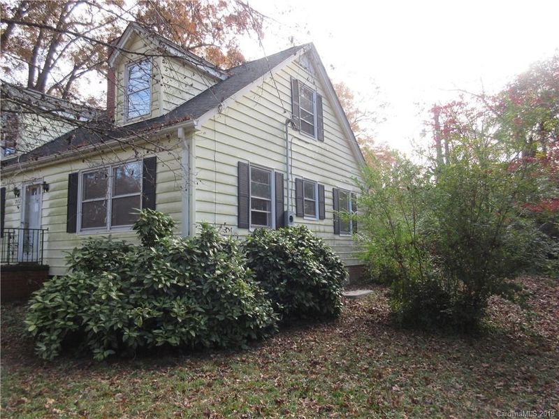 203 Harvard St, Monroe, NC 28112