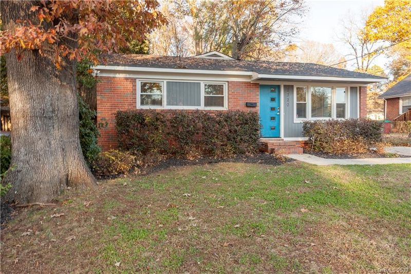 2320 Roslyn Ave, Charlotte, NC 28208