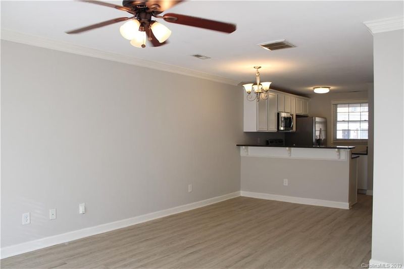 1344 Green Oaks Ln #D, Charlotte, NC 28205