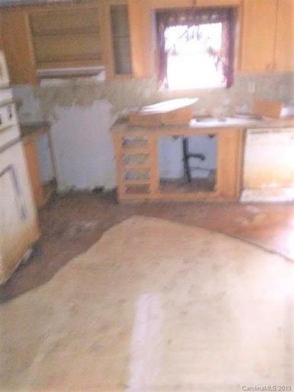 302 E Bells Branch Rd #2, Blacksburg, SC 29702