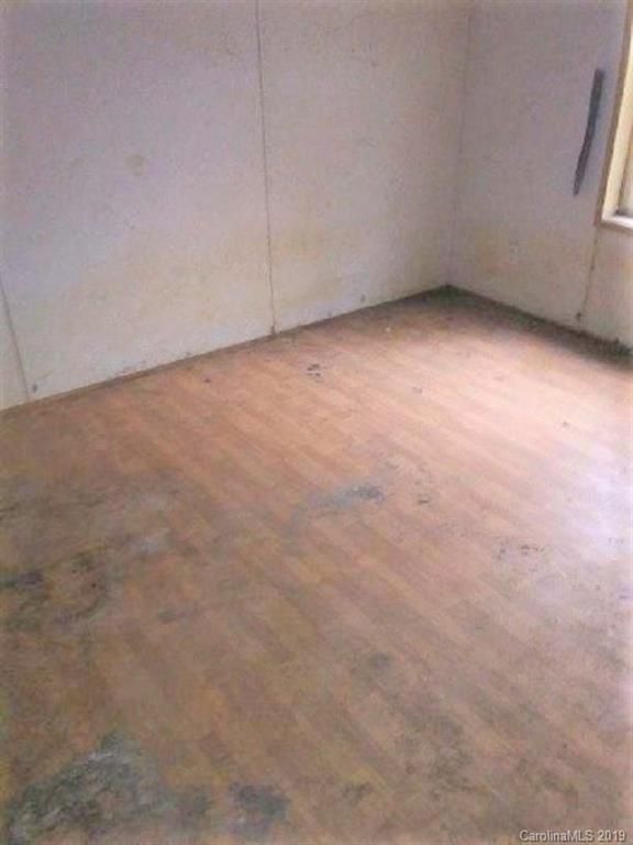 302 E Bells Branch Rd #2, Blacksburg, SC 29702