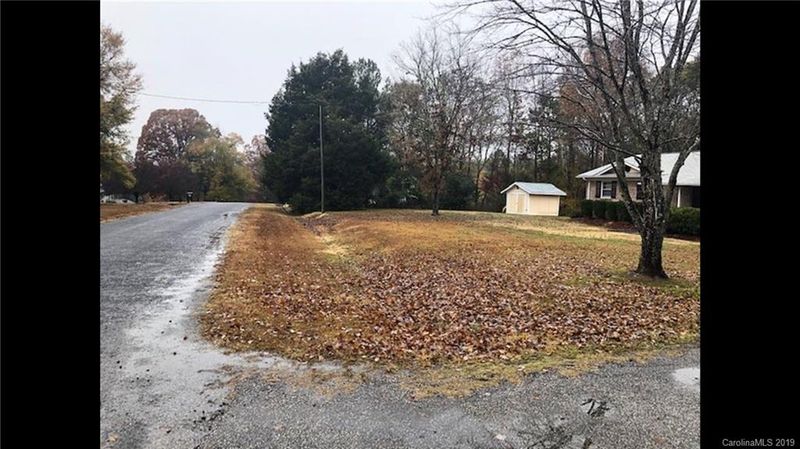 1747 Floyd Rd, Rock Hill, SC 29730