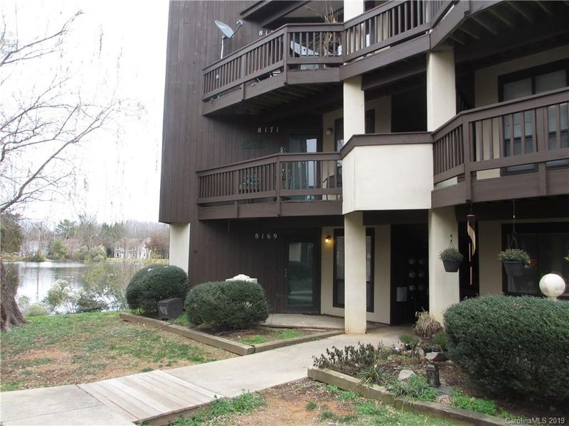 8169 Cedar Glen Dr, Charlotte, NC 28212
