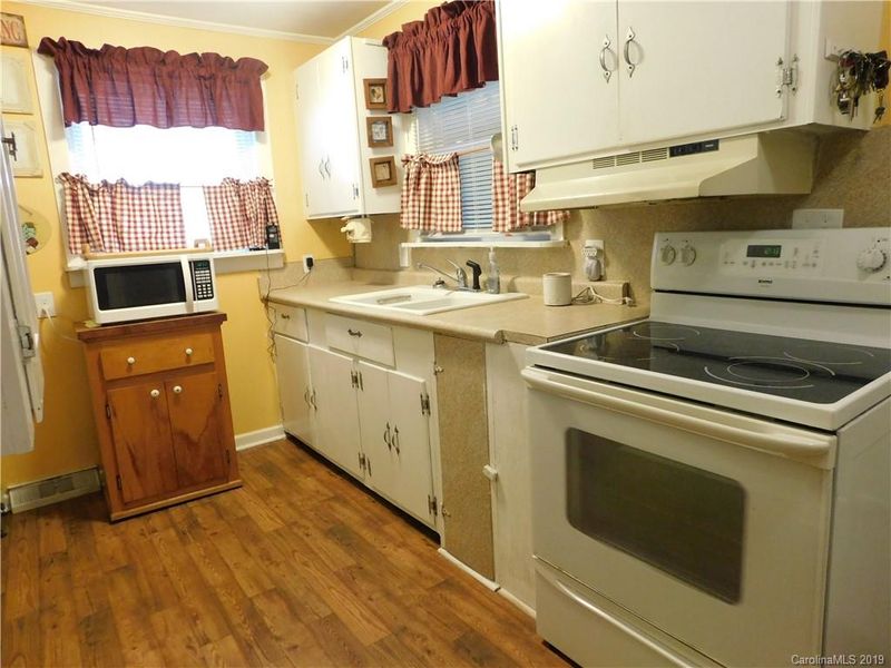 566 Sixth St, Chester, SC 29706