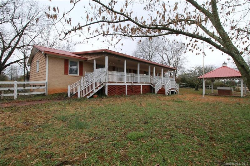 4439 Tabernacle Rd, Lancaster, SC 29720