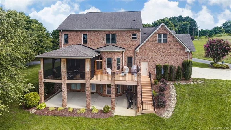 104 Shadow Ridge Ct, Troutman, NC 28677