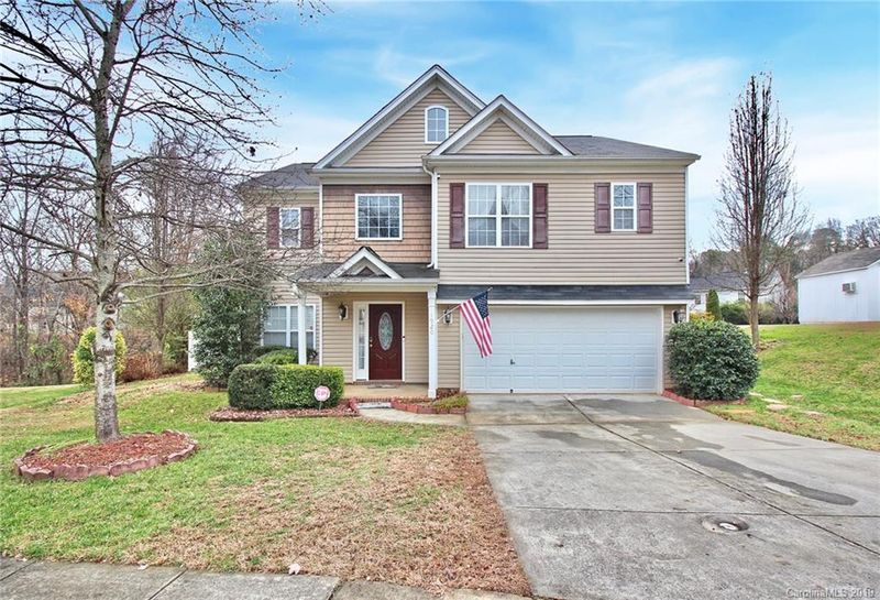 1920 Elizabeth Oaks Ave, Charlotte, NC 28216