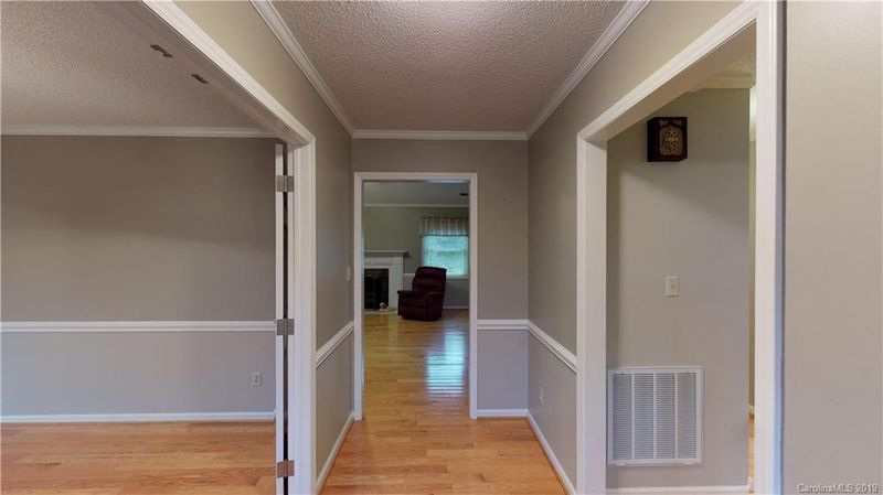 4434 Meadow Ln, Lincolnton, NC 28092