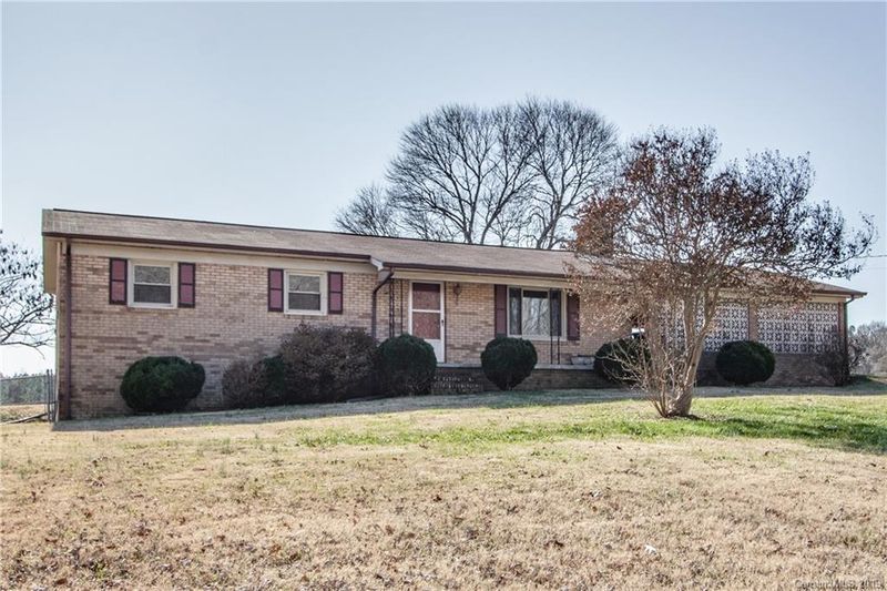 8013 Felts Rd, Catawba, NC 28609