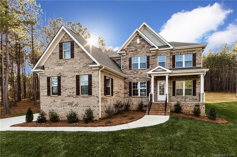 436 Kenway Loop #105, Mooresville, NC 28117