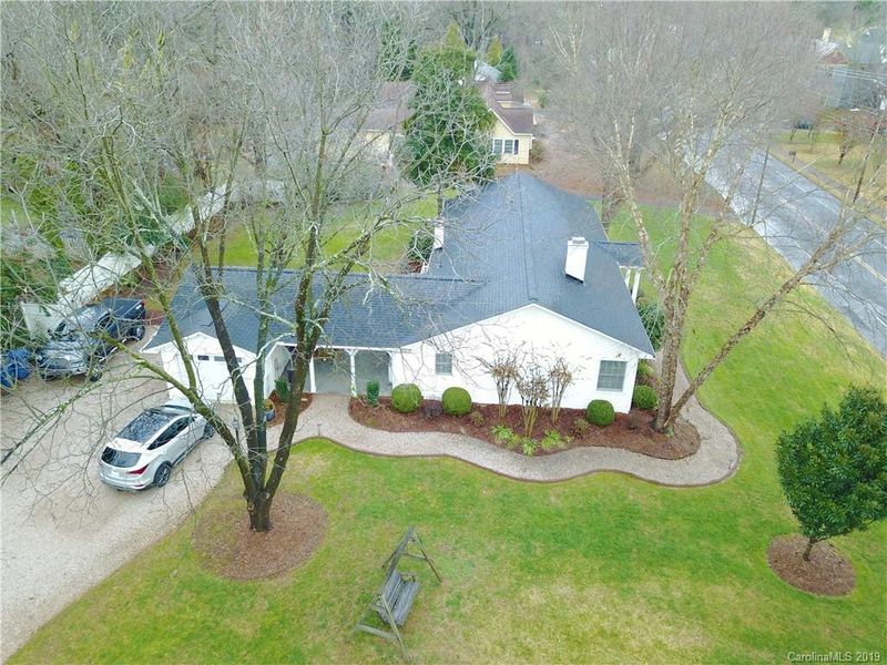 1050 N Main St, Mount Pleasant, NC 28124