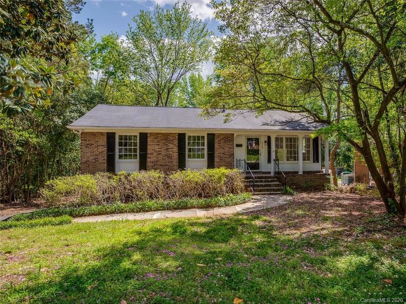 5938 Amity Pl, Charlotte, NC 28212