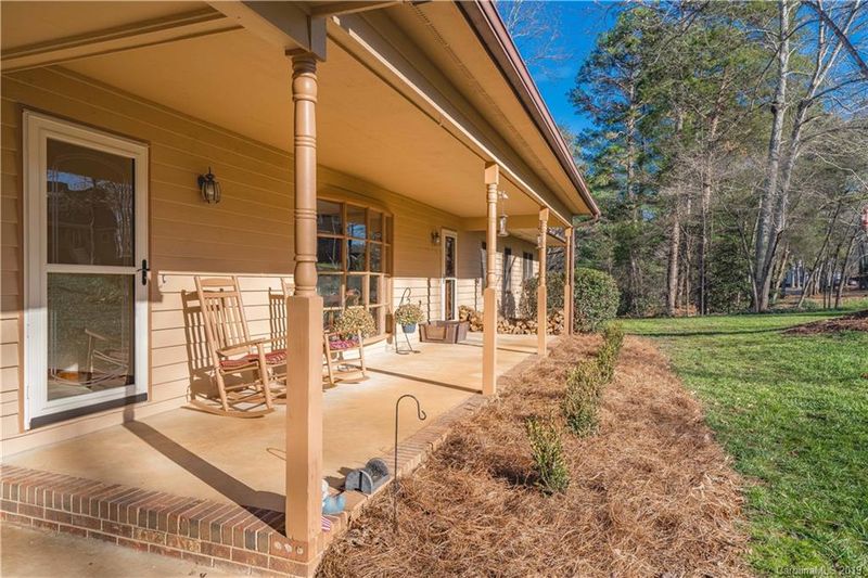 7283 Price Point, Denver, NC 28037