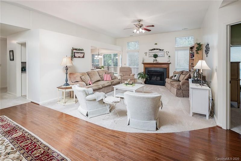 3403 Armitage Dr, Charlotte, NC 28269