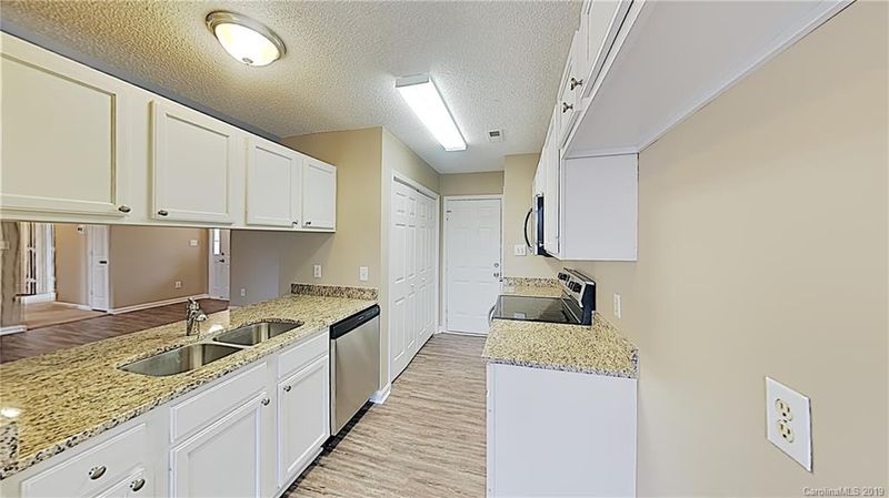 906 Milkfarm Ct, Monroe, NC 28110