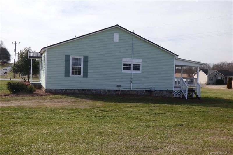 1514 Prison Camp Rd, Newton, NC 28658