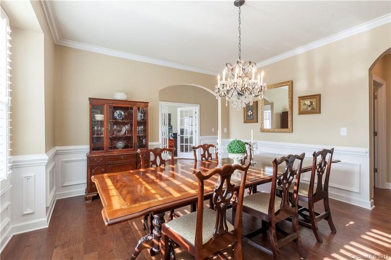 634 Maple Hill Dr, Fort Mill, SC 29715