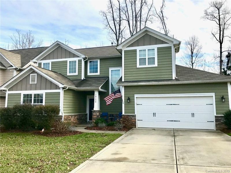 10198 Falling Leaf Dr NW, Concord, NC 28027