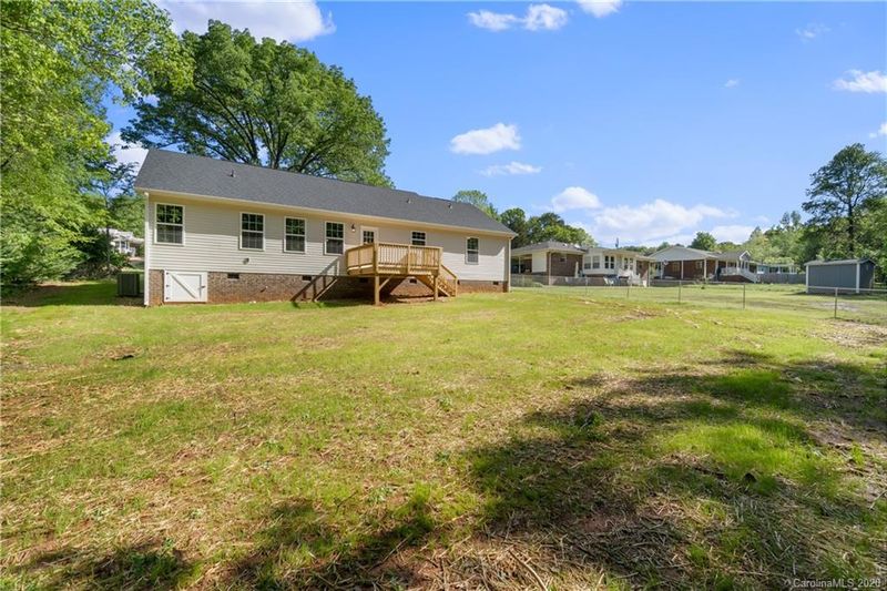 6537 Lake Rd, Mint Hill, NC 28227