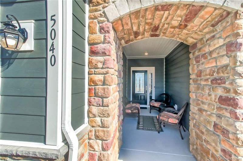 5040 Big Bend Dr, Lancaster, SC 29720
