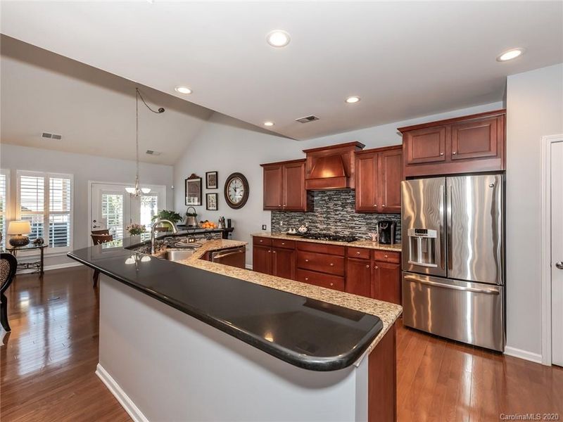 10318 Blairbeth St, Charlotte, NC 28277