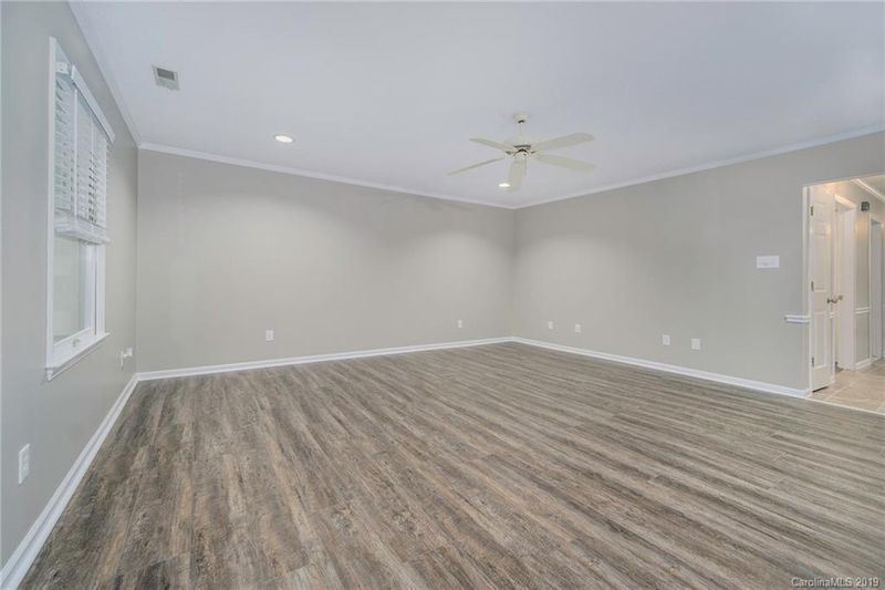 552 Camrose Cir, Concord, NC 28025