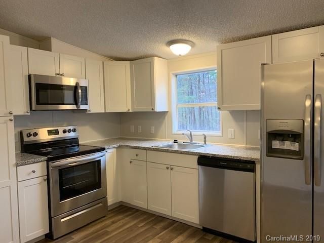 4949 Sierra Dr, Maiden, NC 28650