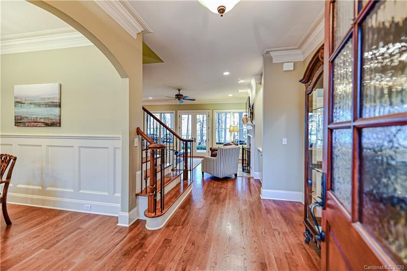 16500 Pelican Point Ln, Cornelius, NC 28031