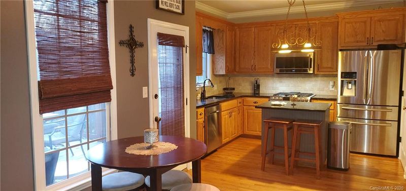 105 Loree Ln #60, Cherryville, NC 28021