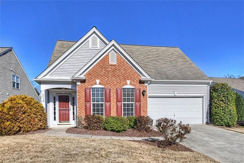 9012 Beaver Brook Way, Charlotte, NC 28277