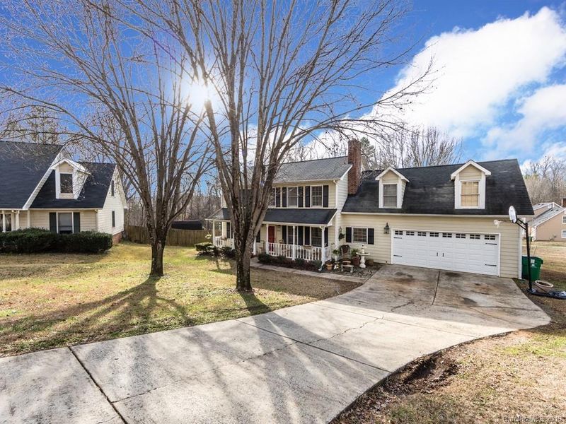 2400 Wildburne Ct, Charlotte, NC 28262