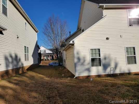 3420 Daniel Place Dr, Charlotte, NC 28213
