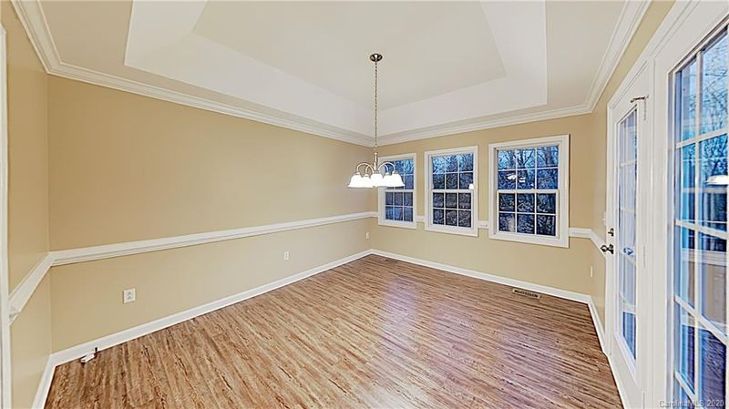 1657 6th St, Hickory, NC 28602