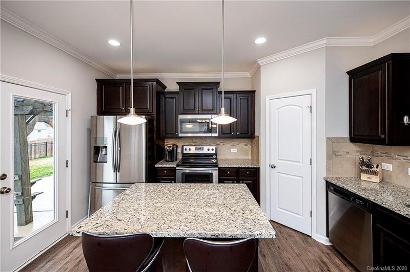 1867 Tradd Ave, Clover, SC 29710