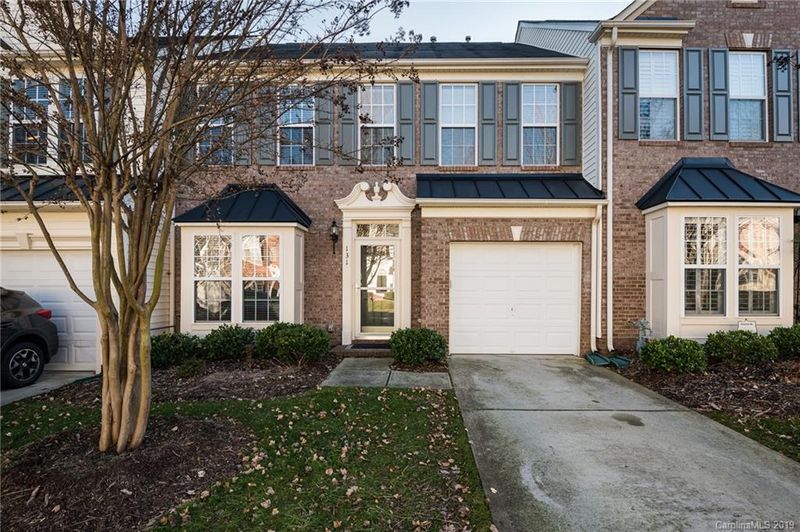 131 S Arcadian Way, Mooresville, NC 28117