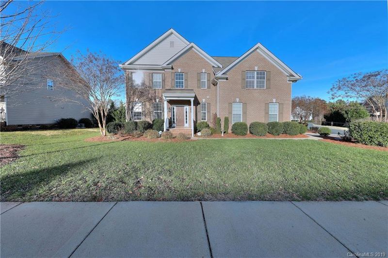 901 Putney Ct, Matthews, NC 28104