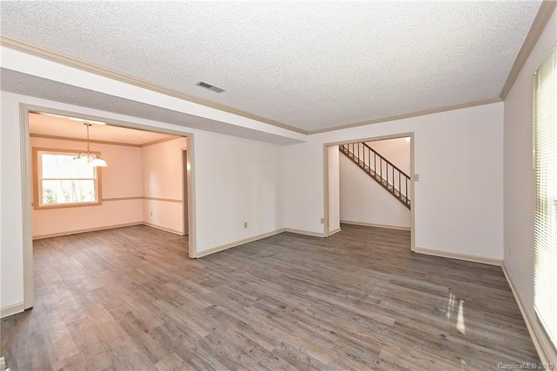 9607 Fairmead Dr, Charlotte, NC 28269