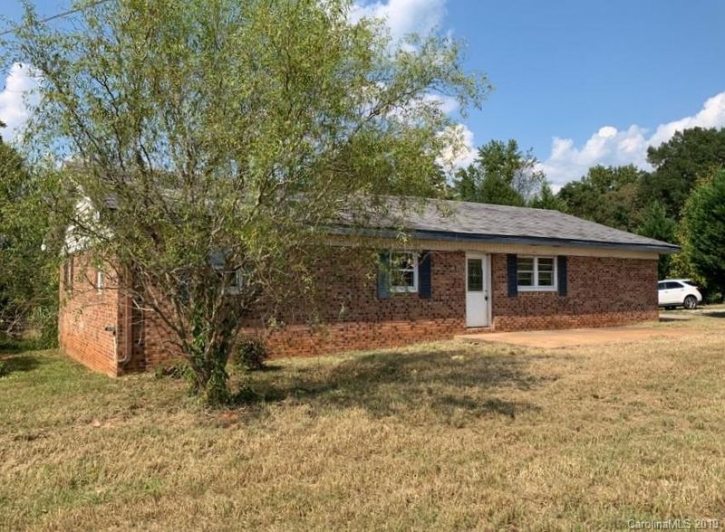 522 W Sandy Ridge Rd, Monroe, NC 28112