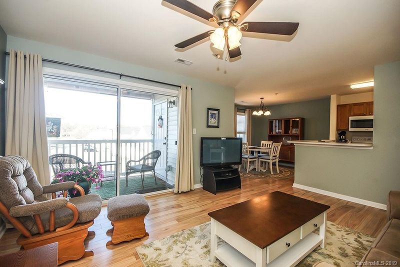 6420 Kee Ln, Harrisburg, NC 28075