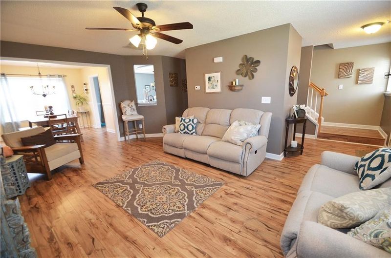 1955 9th Street Pl SE, Hickory, NC 28602