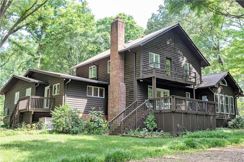 3200 Zelda Ln, Matthews, NC 28105