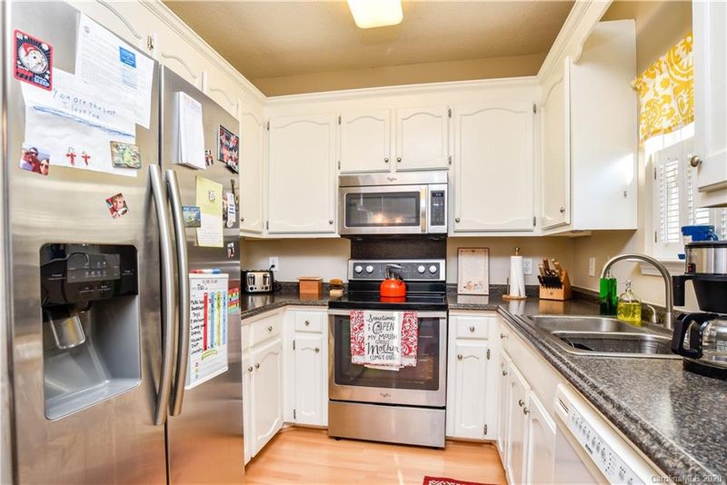 204 Howe St, Belmont, NC 28012