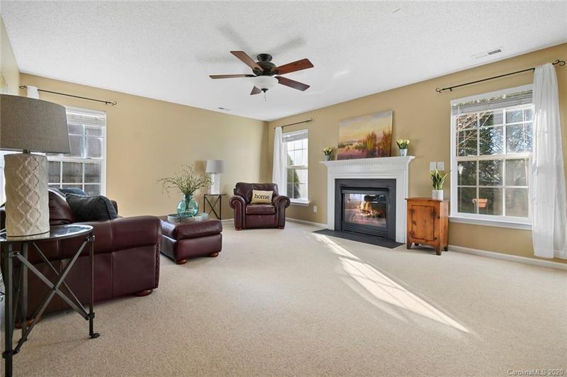 421 Sugar Maple Dr, Tega Cay, SC 29708
